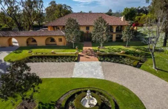RANCHO SANTA FE estate experience! nCalifornia countryside with beaches close!