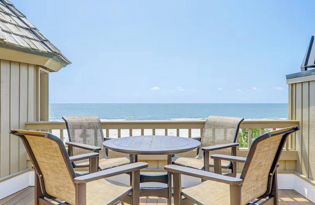 Rare, Luxury Oceanfront Turtle Lane Club Townhome with Rooftop Patio!