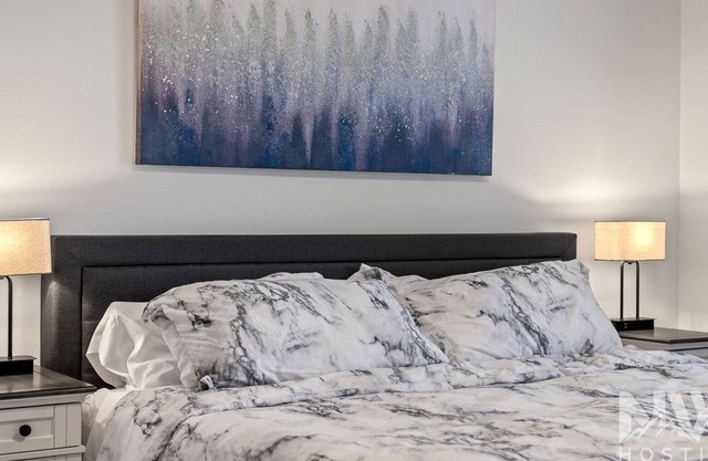 Rathdrum | Close to Silverwood & Golf | Sleeps 8