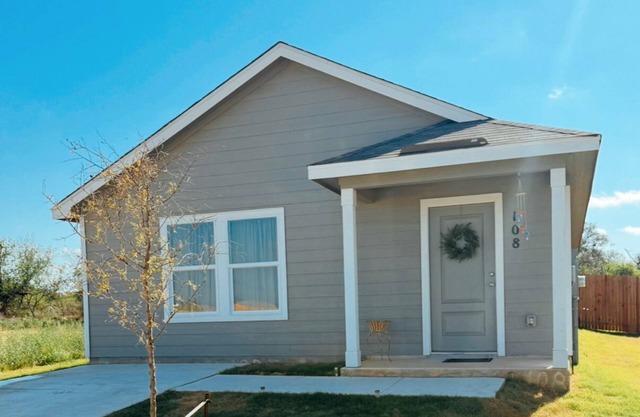 Rawhide Ridge in Pleasanton