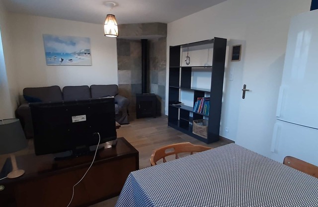 Rdc de Maison Plein Pied 2 Chambres 2 SDB Terrasse Jardin 10 mn des Plages