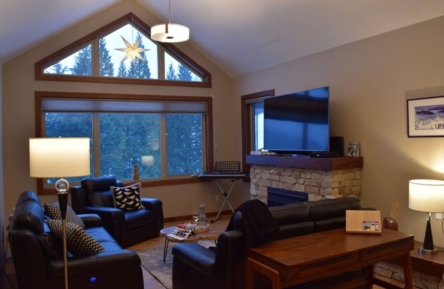 Red Mountain Resort - Ski in - Ski out unit 3