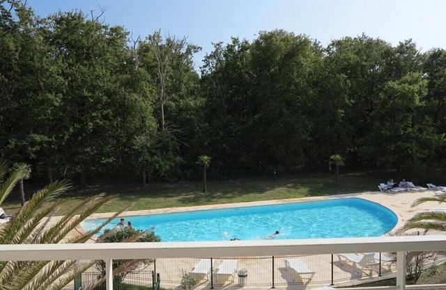 Réf 015 - Live in the heart of nature, just a stone's throw from the ocean