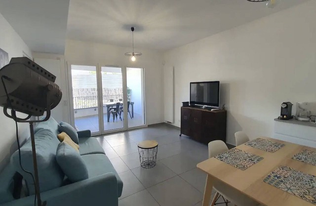 Reflet du Veyrier 4*/Nearby Old Town & Lake