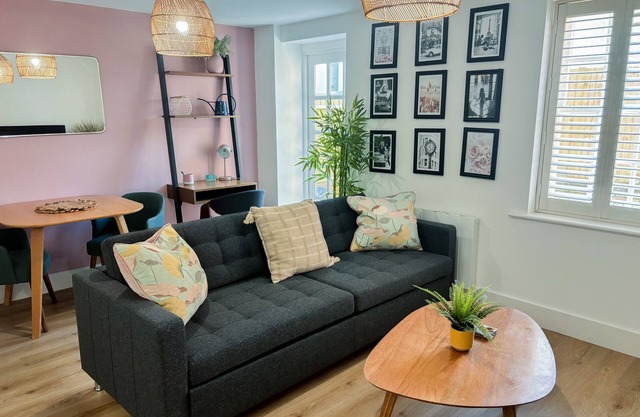 Regency Court - with private courtyard