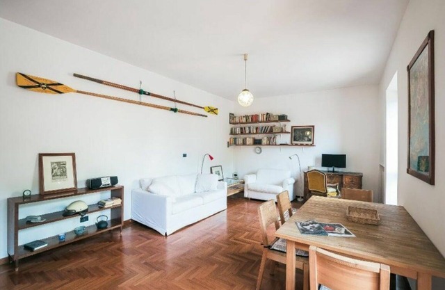 Regina Margherita, 1 Br Flat With a Large Sunny Terrace By Halldis