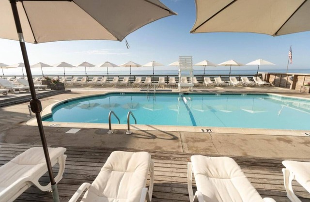 Relax and Unwind! Free Parking & Breakfast, Outdoor Pool, Beach Access