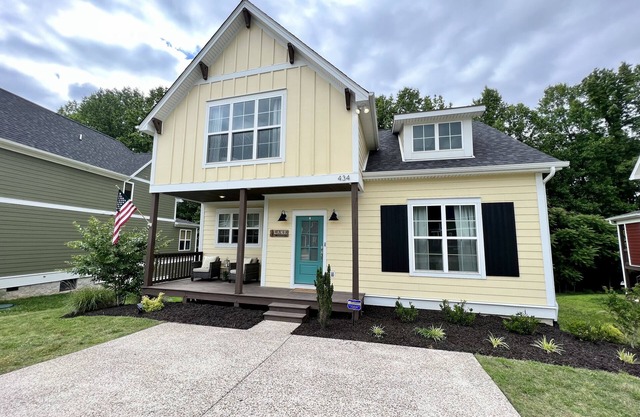 Relax at Tims Ford Lake! New to VRBO!