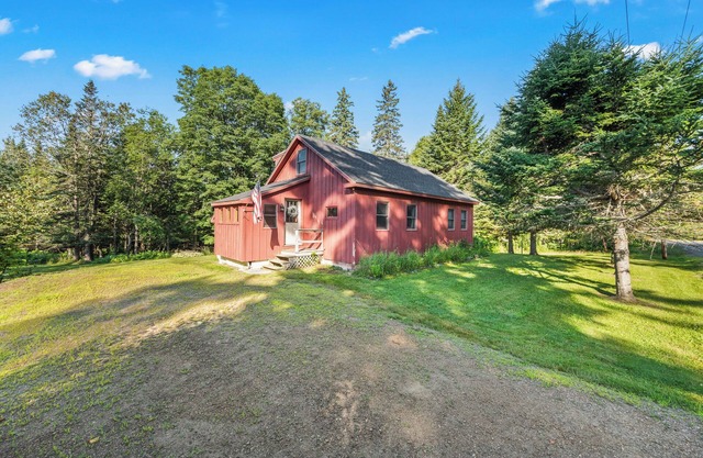 Relax-Inn - Enjoy this peaceful property along Mingo Loop