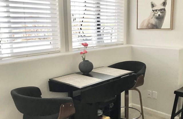 Relax on the 9th hole, explore Boulder, and enjoy NOVEMBER special reduced rates