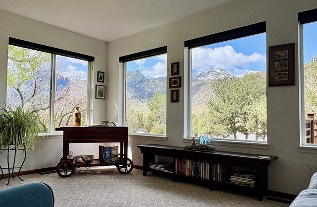 Relax on the Yellowstone River with Gorgeous Mountain Views