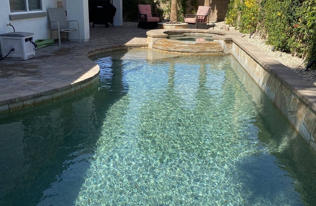 RELAX: Saltwater Pool & Spa, Pool Table, Darts