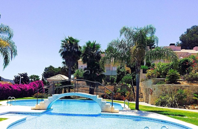 Relaxing, family - friendly 4 Bedroom villa surrounded by delightful gardens.