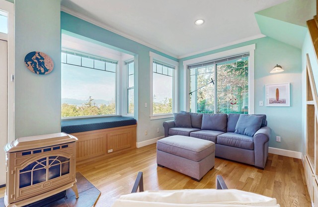 Relaxing Ocean-View Retreat on the Sunny Side of Whidbey Island