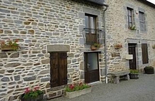 Renovated Country House in Peaceful Rural Location with large garden