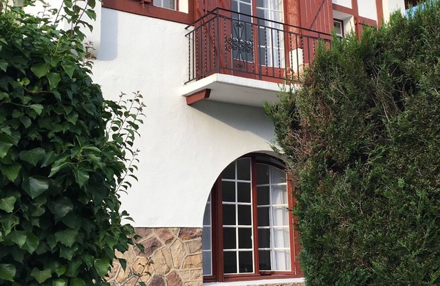 Renovated village house 10 minutes from Saint Jean de Luz Ascain Basque Country