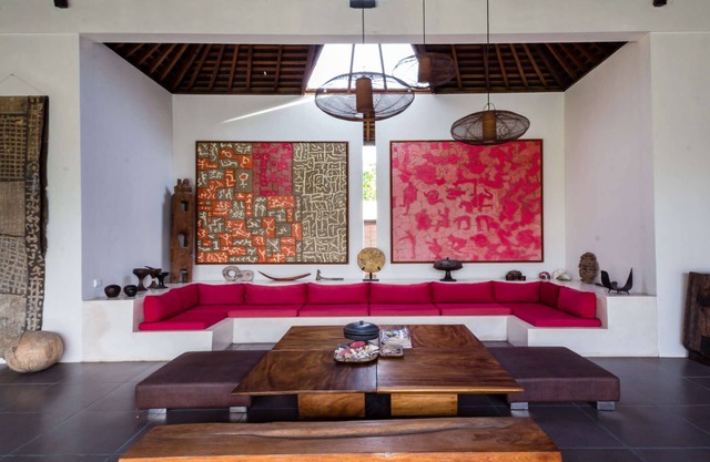 Rent a Luxury Villa in Bali Close to the Beach, Bali Villa 2035