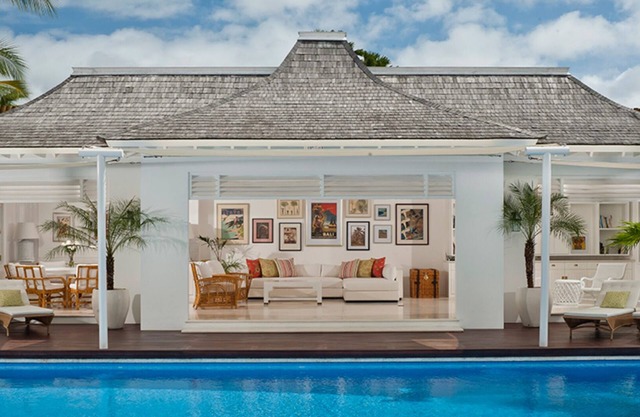 Rent a Luxury Villa in Bali Close to the Beach, Bali Villa 1037