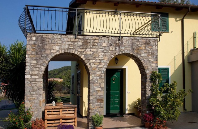 RENT HOUSE OF COUNTRYSIDE