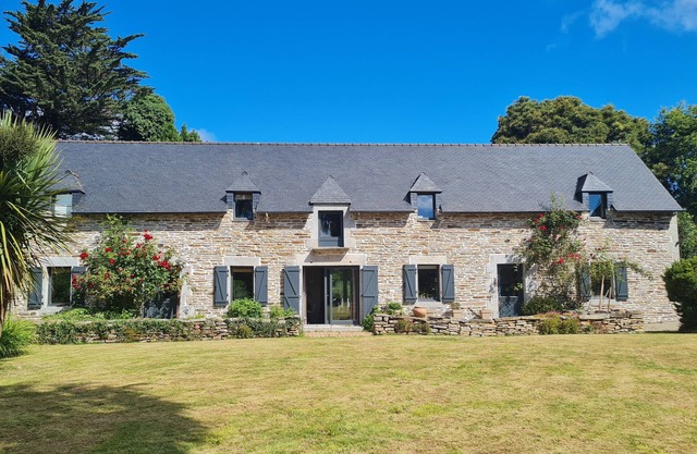 Rental Charming house Concarneau available from July 31 to August 14, 2022