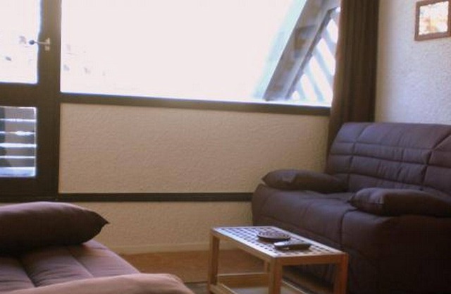 Rental in Piau Engaly: The Indonesian studio: sleeps 4 at the foot of the slopes