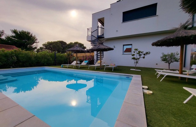 Rental with pool Les Flamants roses Torreilles