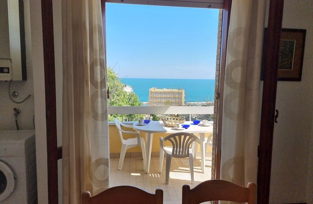 Residence Azzurro D - Two Bedroom Apartment, Sleeps 6