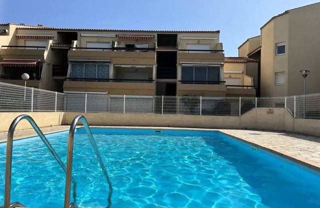 Residence Clos Des Pins Ii (d - Pleasant apartment in residence with swimming pool