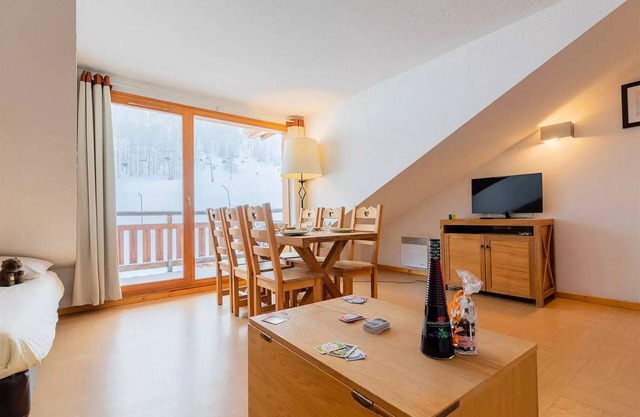 Residence Le Parc des Airelles * - 3 Rooms Duplex 10 People