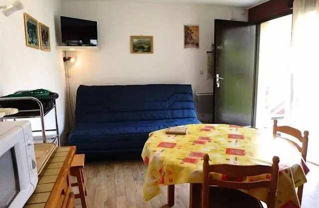 Residence Marmottes - Studio cabin with private covered parking space