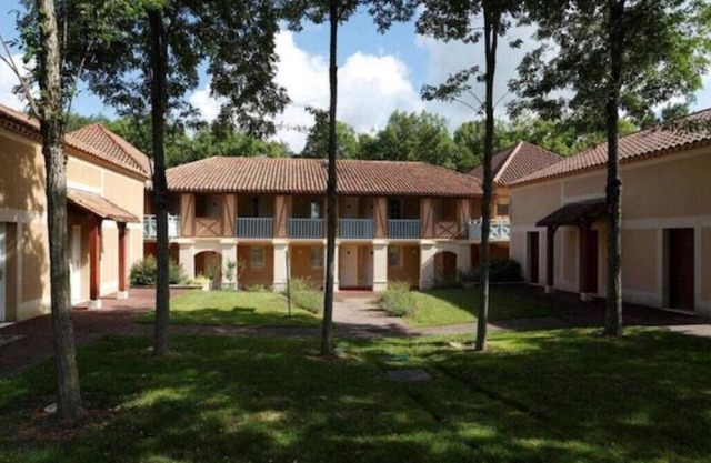 RESIDENCE VACANCES MONDESIR