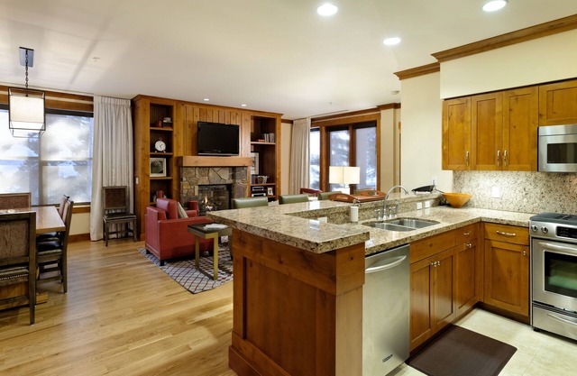 Residences at Snowmass Club 3 Bedroom Townhome