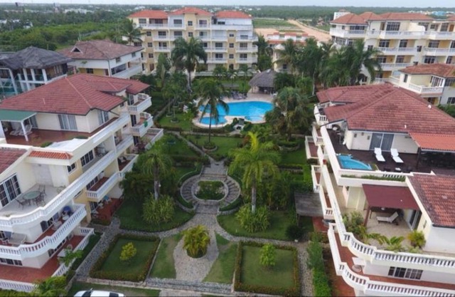 Residencial Las Palmeras de Willy Boca Chica