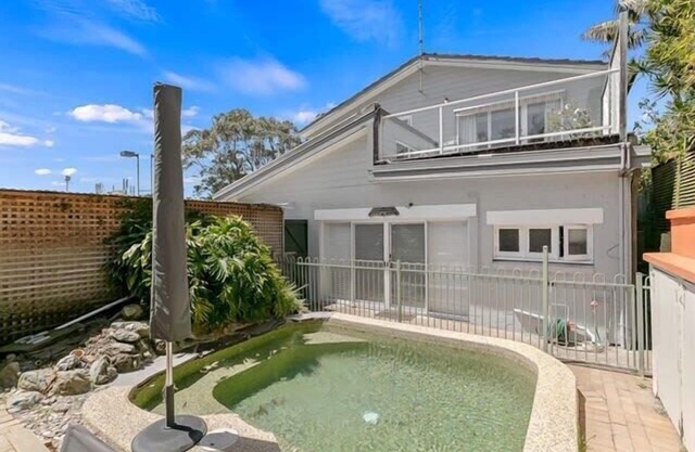 Resort Living Coogee
