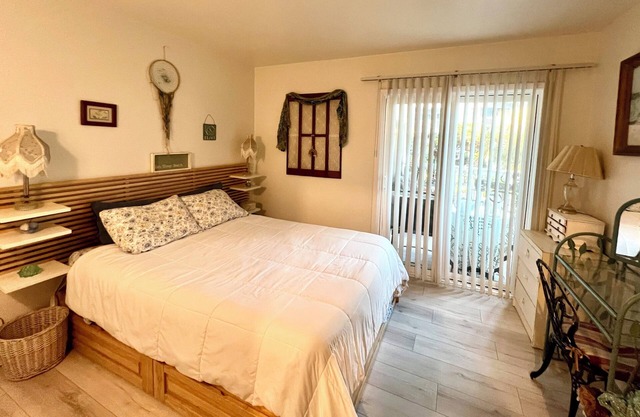 Resort Living-Ocean View-Steps From The Sand!