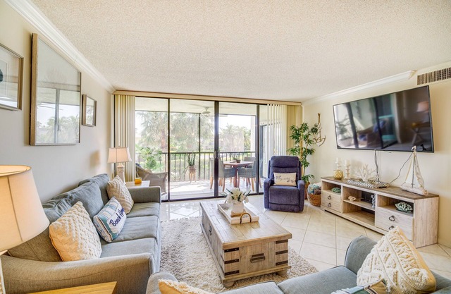 Resort-Style Condo in Fort Pierce w/Beach Access!