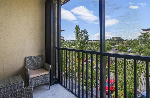 Resort Style Modern Day