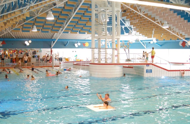 Restyled country house with dishwasher, on Texel, sea at 2km