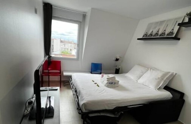 Revbnb, Studio Aménagé, Montrouge, Paris
