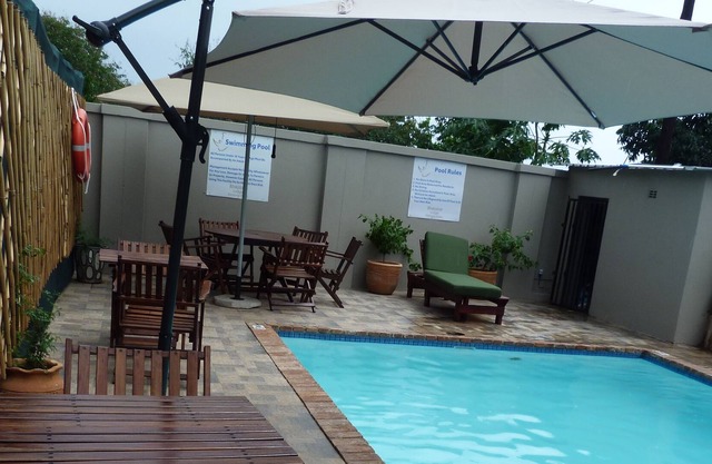 Rhino Lodge Victoria Falls 1 Bedroom With King Size Bed,pool, Wifi