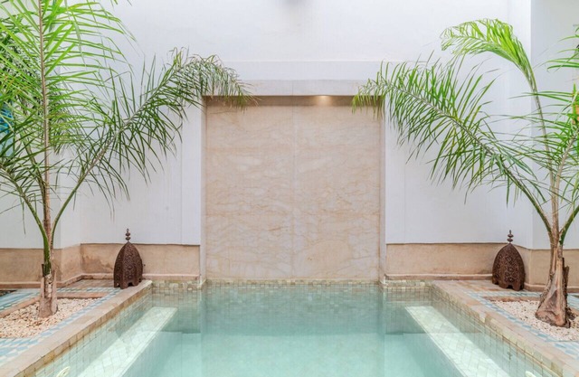Riad Ayla With Private Pool & Breakfast - Medina