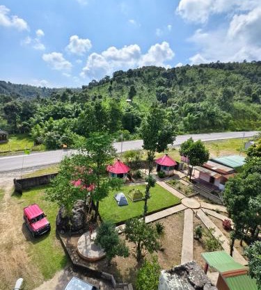 Rib Sweet Treetops Bed and Breakfast Tents 3 pax
