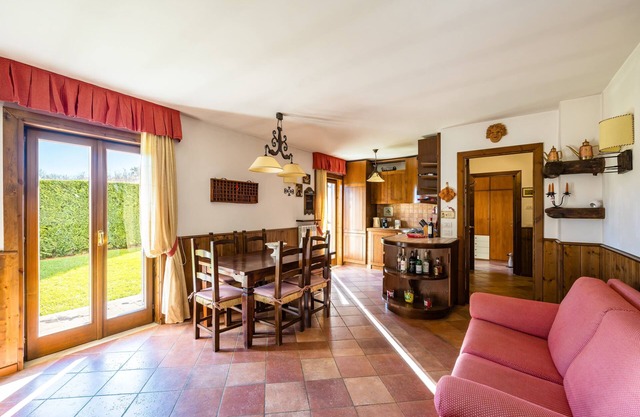 Rifugio Marley - Two Bedroom Apartment, Sleeps 5