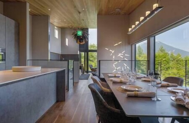 Rinzan Chalet by Elite Havens