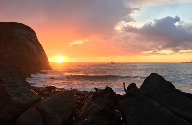 River front with Dock and boats. Last chance to stay here! Near the coast !