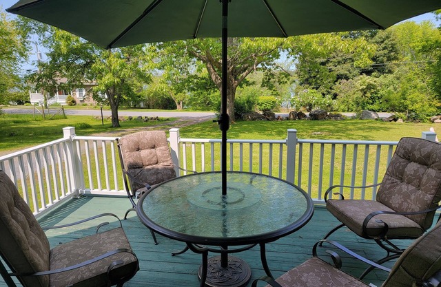 River Life Cottage - Alexandria Bay, NY - Dingman Point