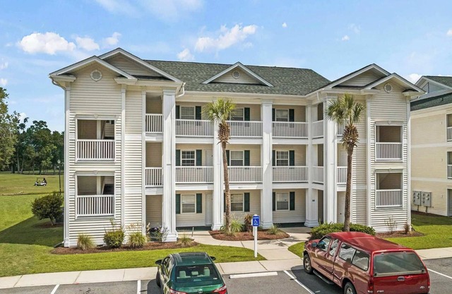 River Oaks Gorgeous 2BR condo