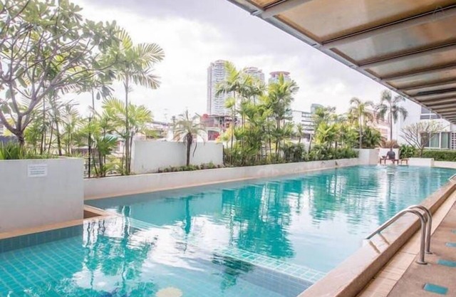 River view 42 sq.m.,BTS,Pool,wifi,A/C