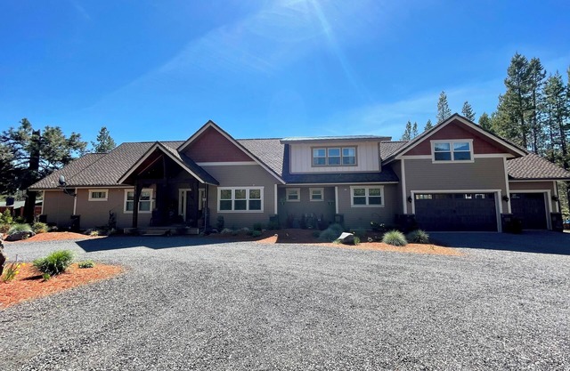 Riverfront, newly built home with amazing views and private river access