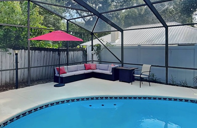 Rivers Edge Retreat | Private Pool with Bar and Close to Beaches + Town